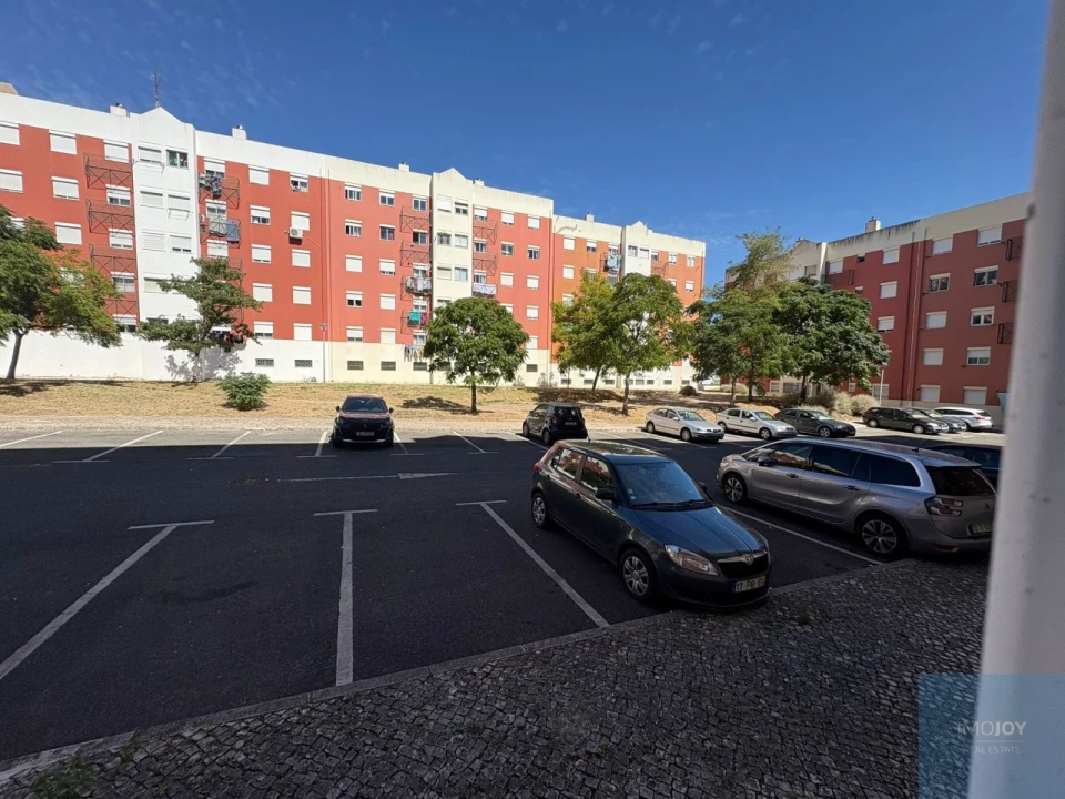 Apartamento T2 para Venda em Falagueira-Venda Nova Foto 26