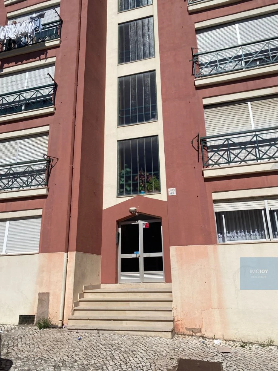 Apartamento T2 para Venda em Falagueira-Venda Nova Foto 23