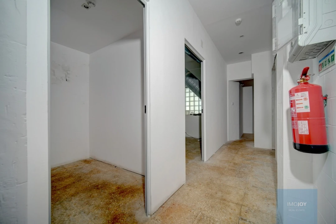 Loja para Arrendamento em Misericórdia Foto 26