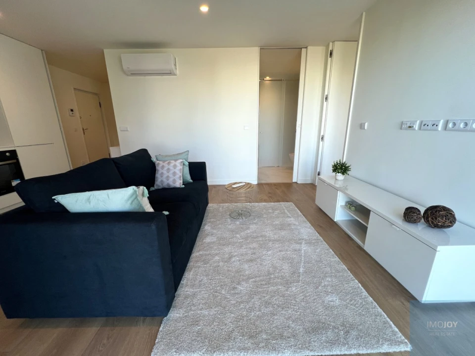 Apartamento T1 para Arrendamento em Paranhos Foto 5