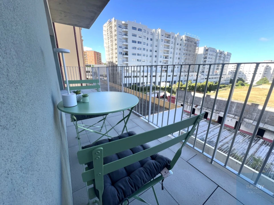 Apartamento T1 para Arrendamento em Paranhos Foto 25