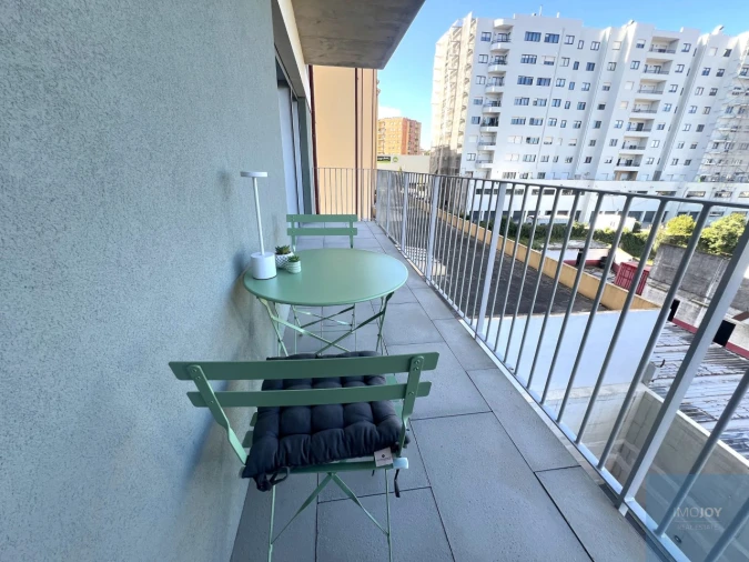 Apartamento T1 para Arrendamento em Paranhos Foto 24