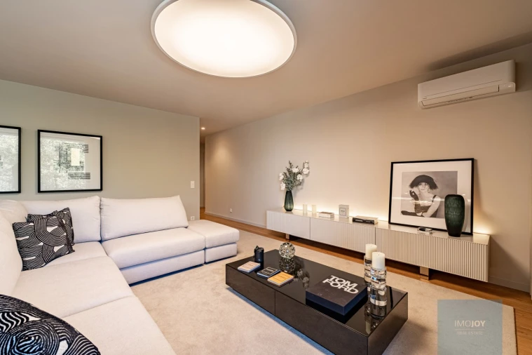 Apartamento T4 para Venda em Santa Marinha e São Pedro da Afurada Foto 9