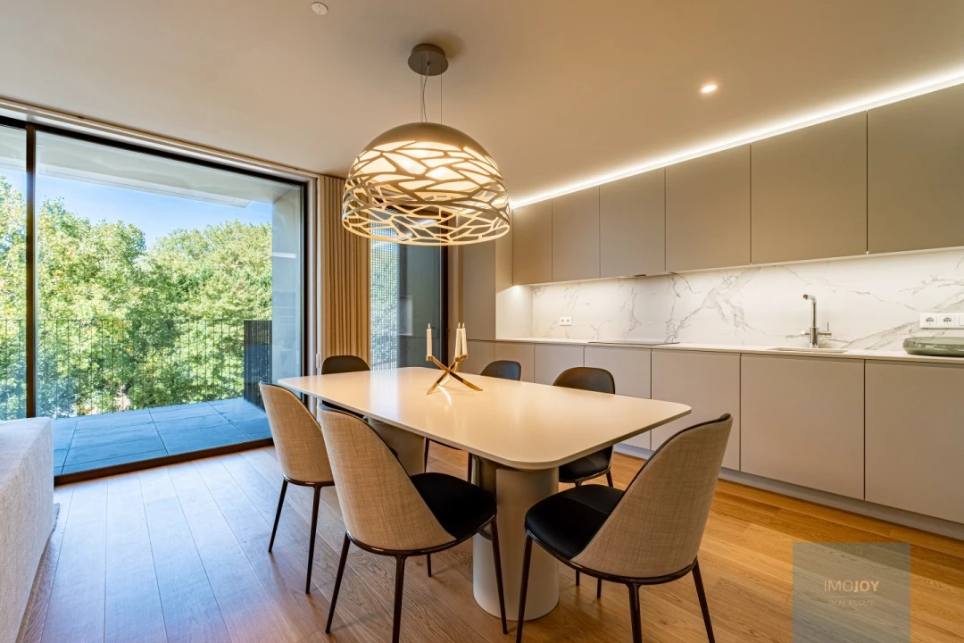 Apartamento T4 para Venda em Santa Marinha e São Pedro da Afurada Foto 3