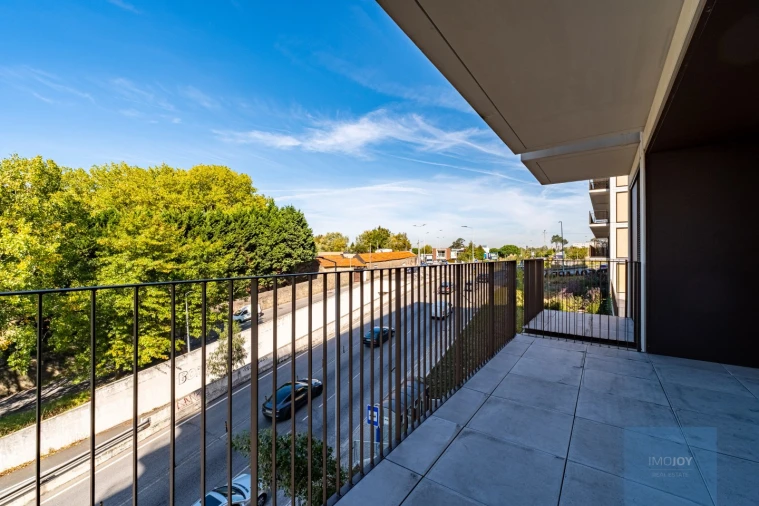 Apartamento T4 para Venda em Santa Marinha e São Pedro da Afurada Foto 4