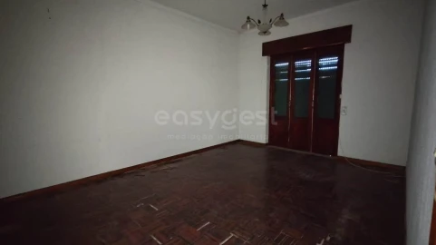 Moradia T6 para Venda em Golegã