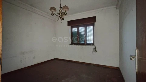 Moradia T6 para Venda em Golegã