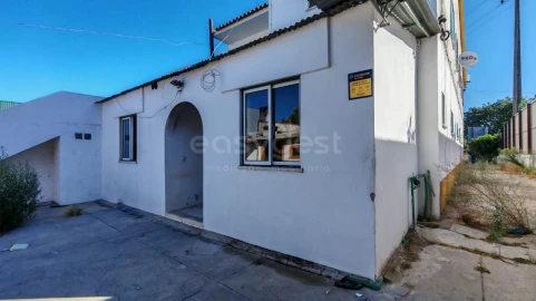 Moradia T6 para Venda em Golegã