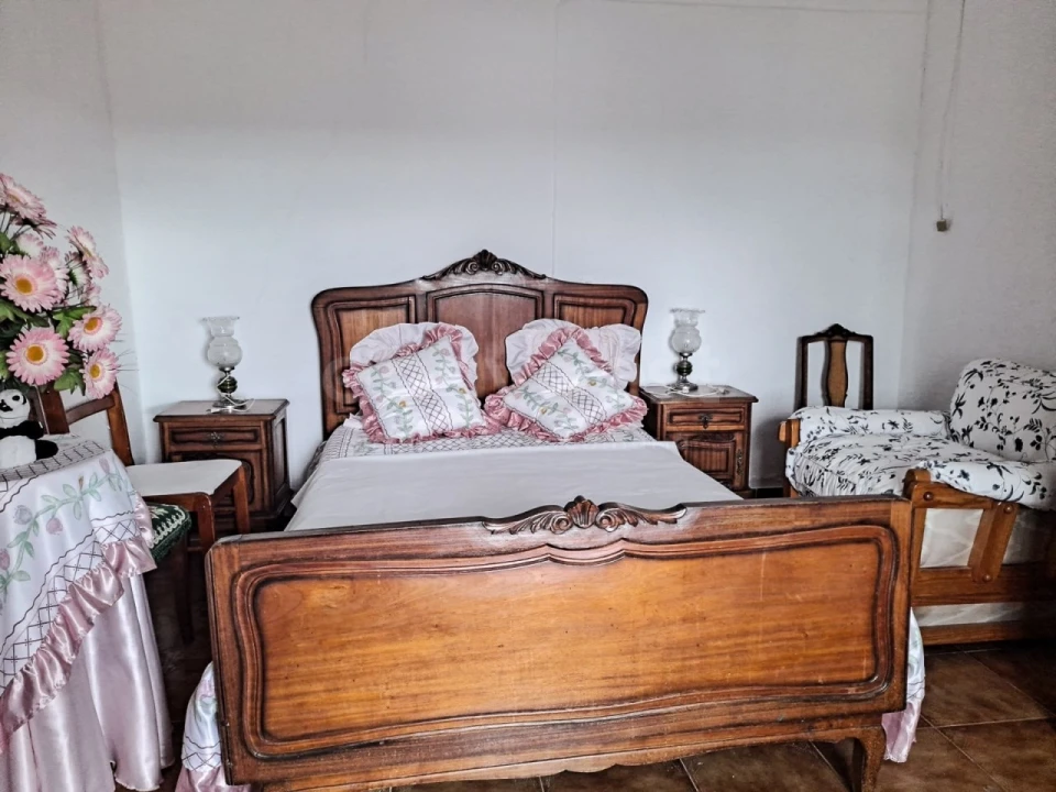 Quinta T4 para Venda em Martim Longo Foto 13