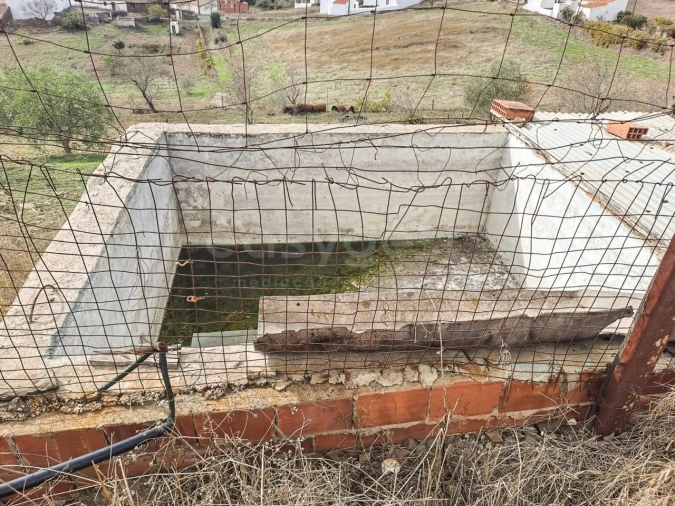 Quinta T4 para Venda em Martim Longo Foto 18