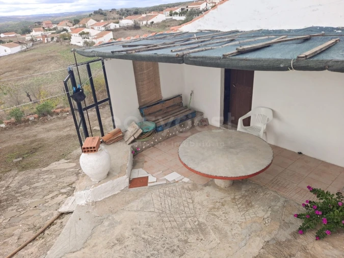 Quinta T4 para Venda em Martim Longo Foto 23