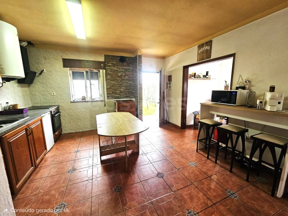 Moradia T3 para Venda em Satão Foto 3