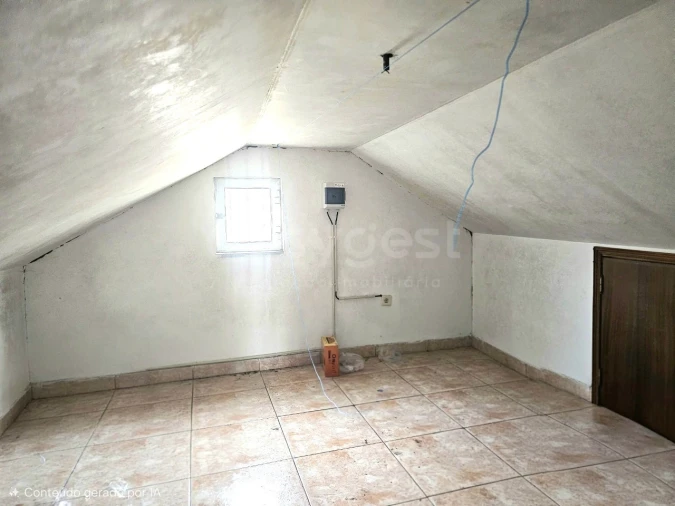 Moradia T3 para Venda em Satão Foto 19