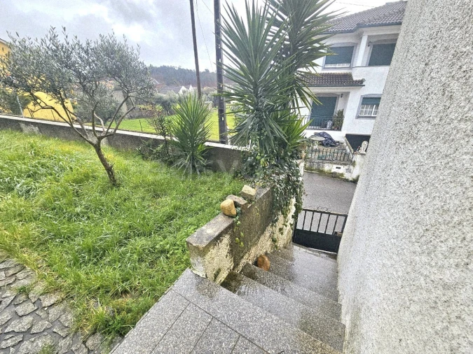 Moradia T3 para Venda em Satão Foto 20