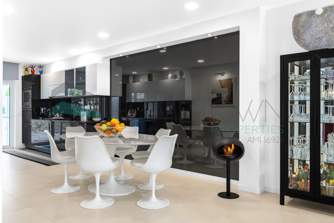 Moradia T3 para Venda em Albufeira e Olhos de Água Foto 3