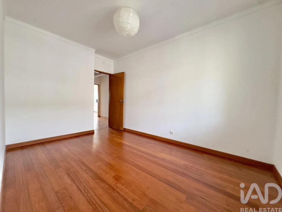 Apartamento T3 para Venda em Samora Correia Foto 11