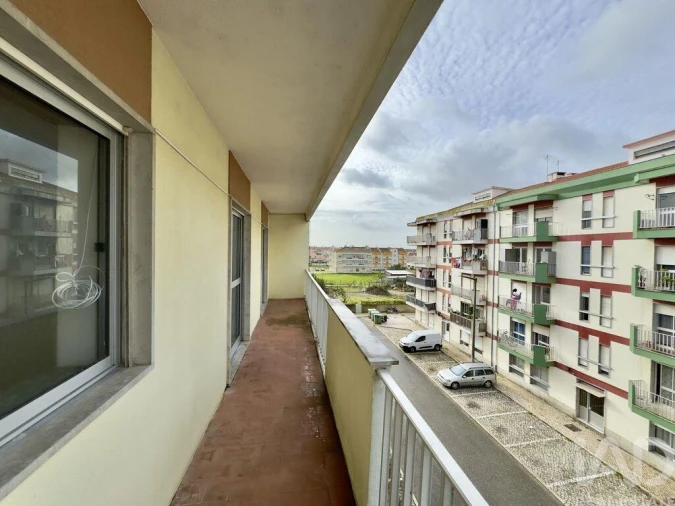 Apartamento T3 para Venda em Samora Correia Foto 22