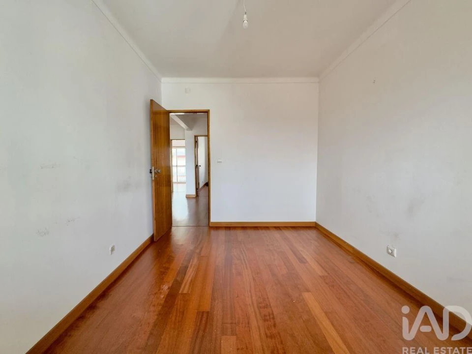 Apartamento T3 para Venda em Samora Correia Foto 13