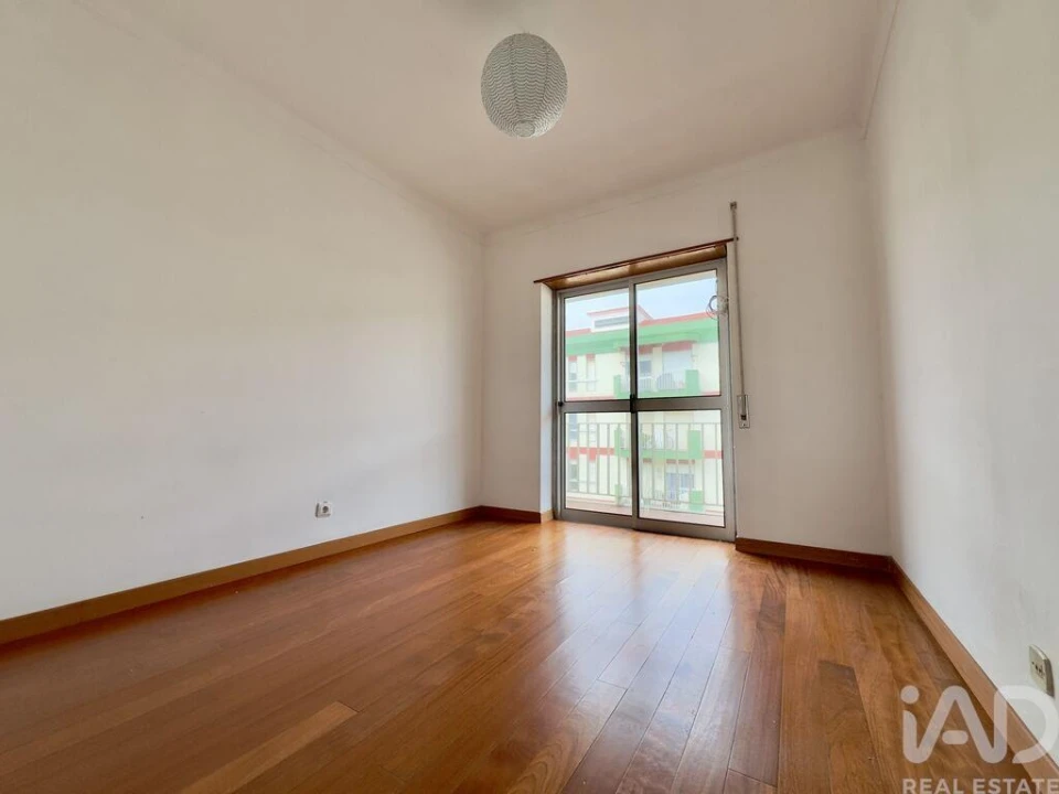 Apartamento T3 para Venda em Samora Correia Foto 8