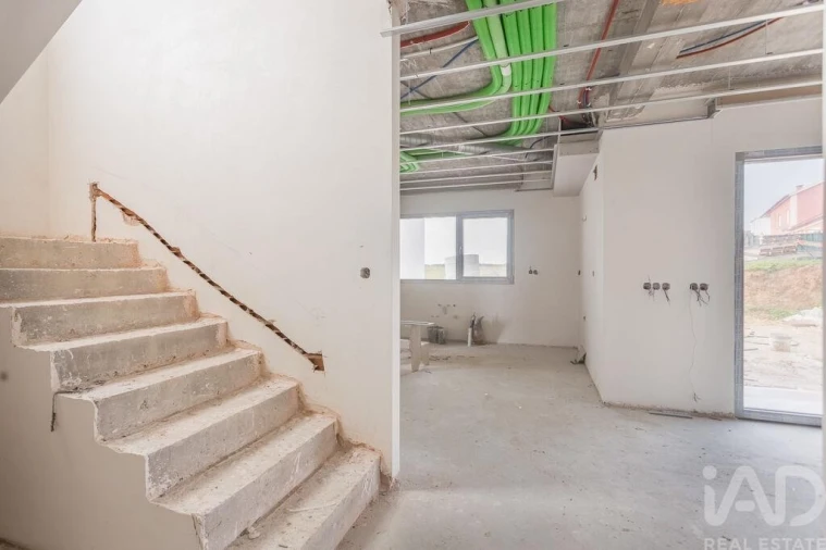 Moradia T4 para Venda em Ponte do Rol Foto 18