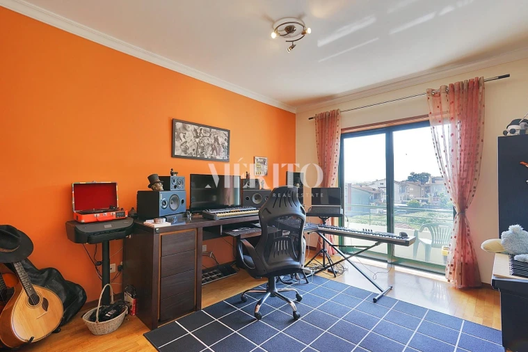 Moradia T4 para Venda em Rio Tinto Foto 15