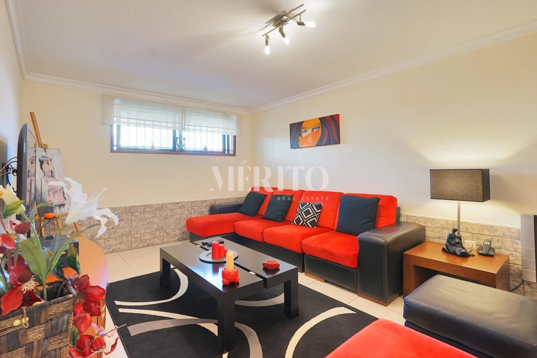 Moradia T4 para Venda em Rio Tinto Foto 19