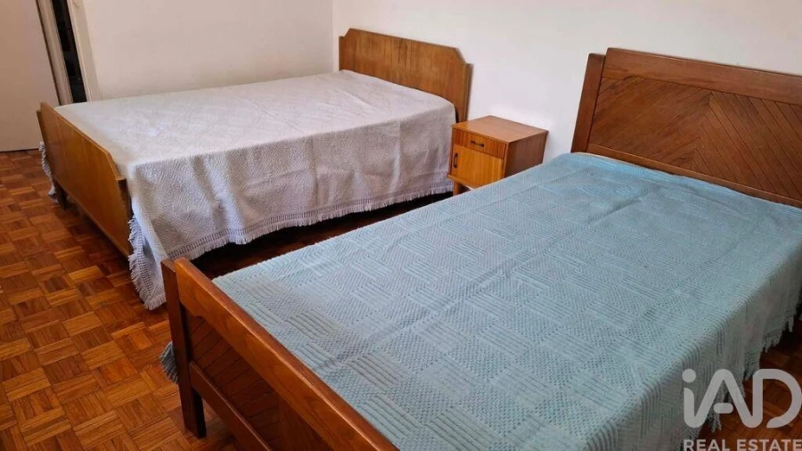 Apartamento T3 para Venda em Sé, Santa Maria e Meixedo Foto 6