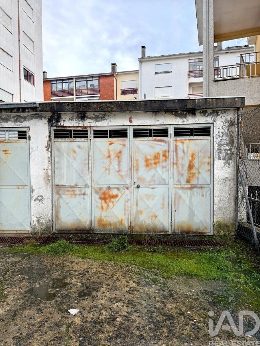 Apartamento T3 para Venda em Sé, Santa Maria e Meixedo Foto 15