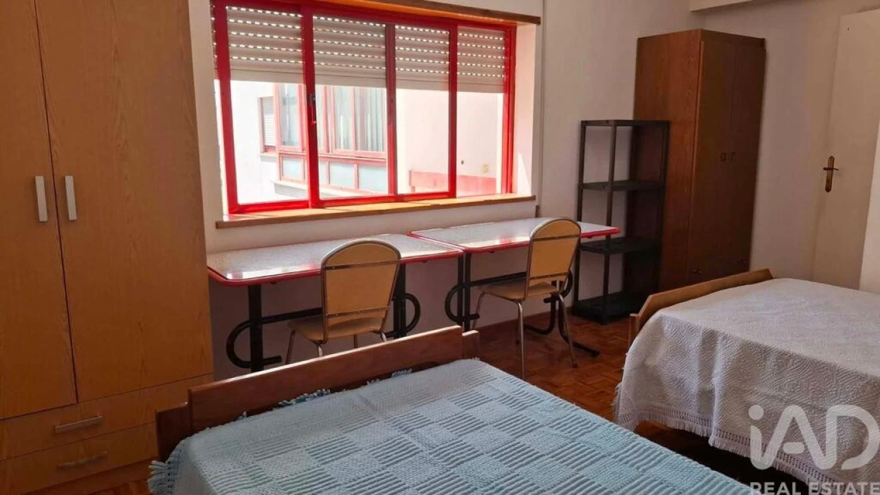 Apartamento T3 para Venda em Sé, Santa Maria e Meixedo Foto 13