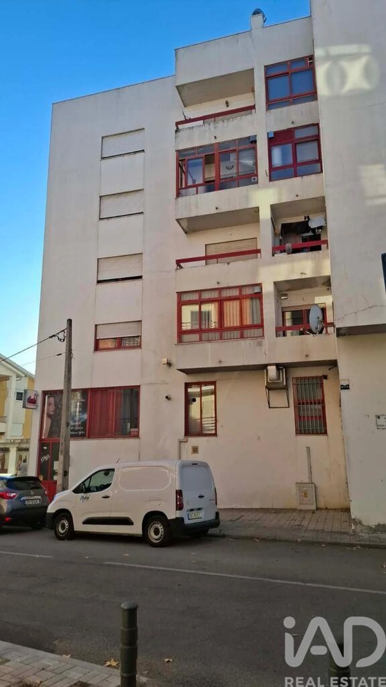 Apartamento T3 para Venda em Sé, Santa Maria e Meixedo Foto 26