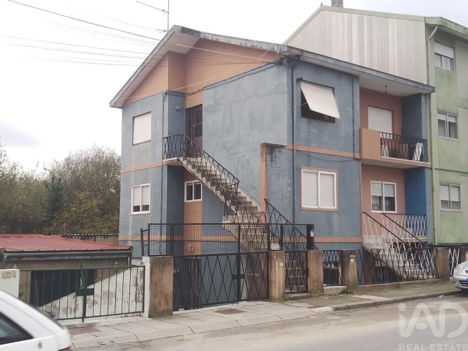 Moradia T2 para Venda em Rio Tinto Foto 1