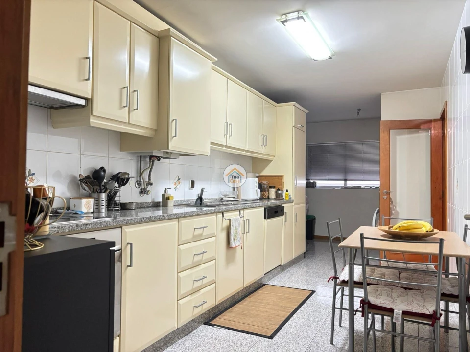 Apartamento T3 para Venda em Caldas de Vizela (São Miguel e São João) Foto 6