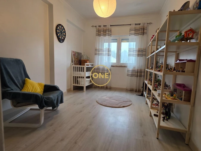 Apartamento T2 para Venda em Agualva e Mira-Sintra Foto 27