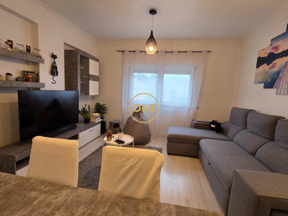 Apartamento T2 para Venda em Agualva e Mira-Sintra Foto 21