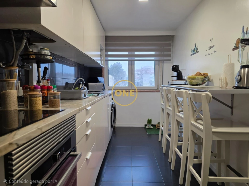 Apartamento T2 para Venda em Agualva e Mira-Sintra Foto 15