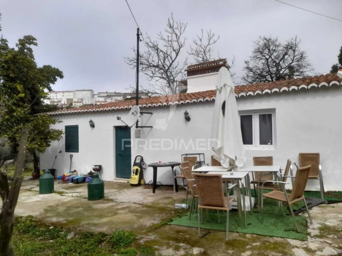 Quinta T2 para Venda em Ribeira de Nisa e Carreiras Foto 1