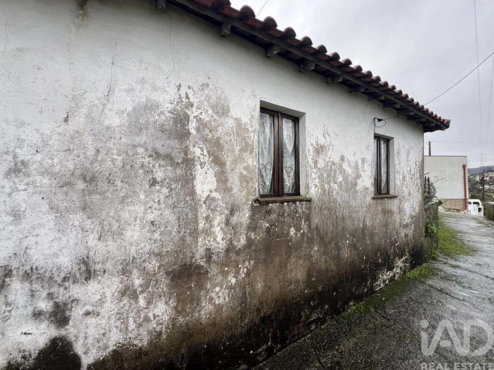 Moradia T1 para Venda em Campo e Sobrado Foto 24