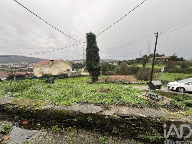 Moradia T1 para Venda em Campo e Sobrado Foto 4