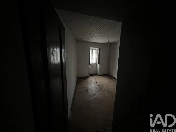 Moradia T1 para Venda em Campo e Sobrado Foto 13