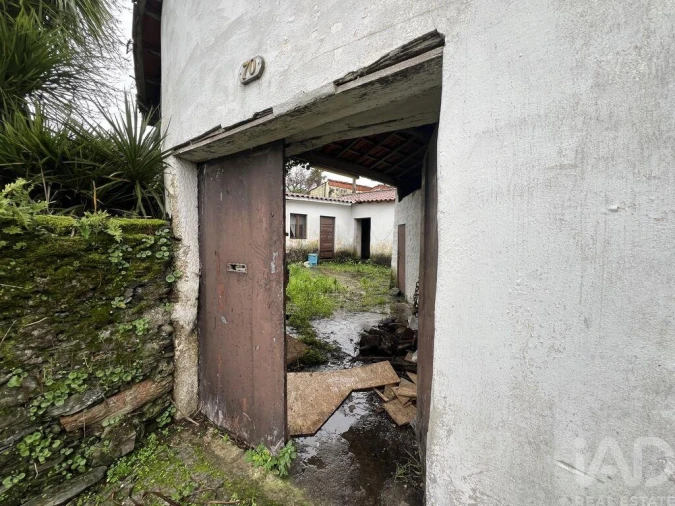 Moradia T1 para Venda em Campo e Sobrado Foto 6