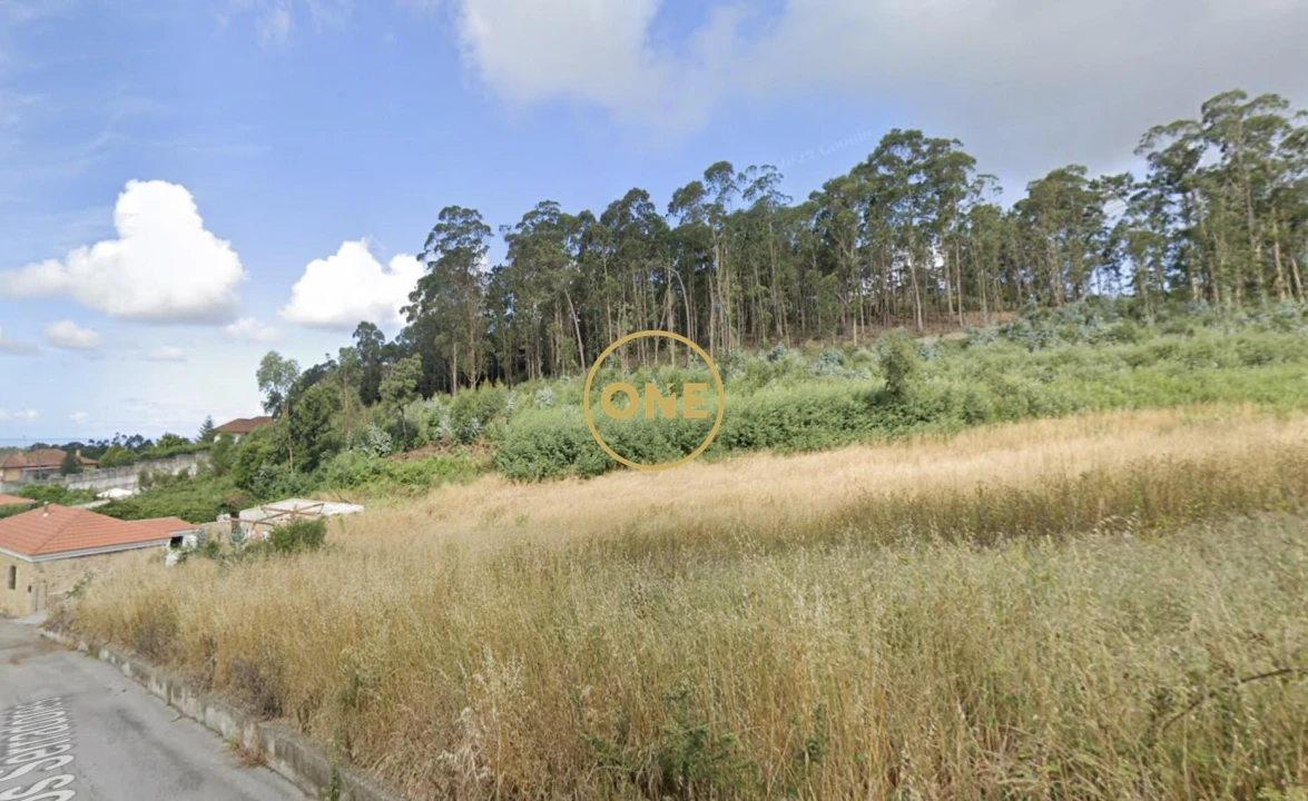 Terreno para Venda em Laundos Foto 1