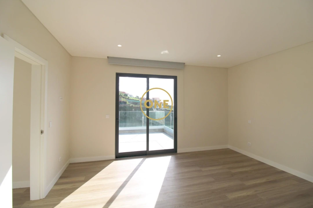 Moradia T5 para Venda em Ponta do Sol Foto 33