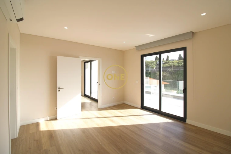 Moradia T5 para Venda em Ponta do Sol Foto 36