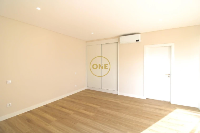 Moradia T5 para Venda em Ponta do Sol Foto 34