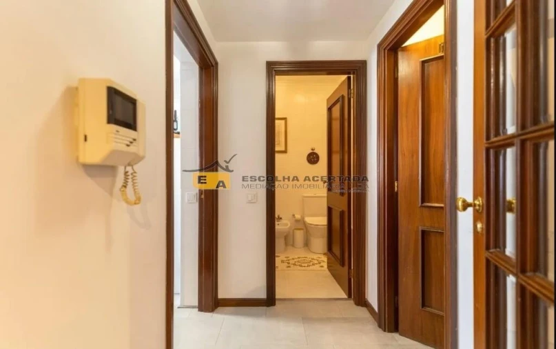 Apartamento T3 para Venda em Pedrouços Foto 8