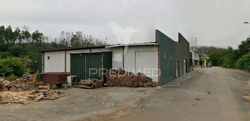 Armazém para Venda em Valongo do Vouga Foto 3