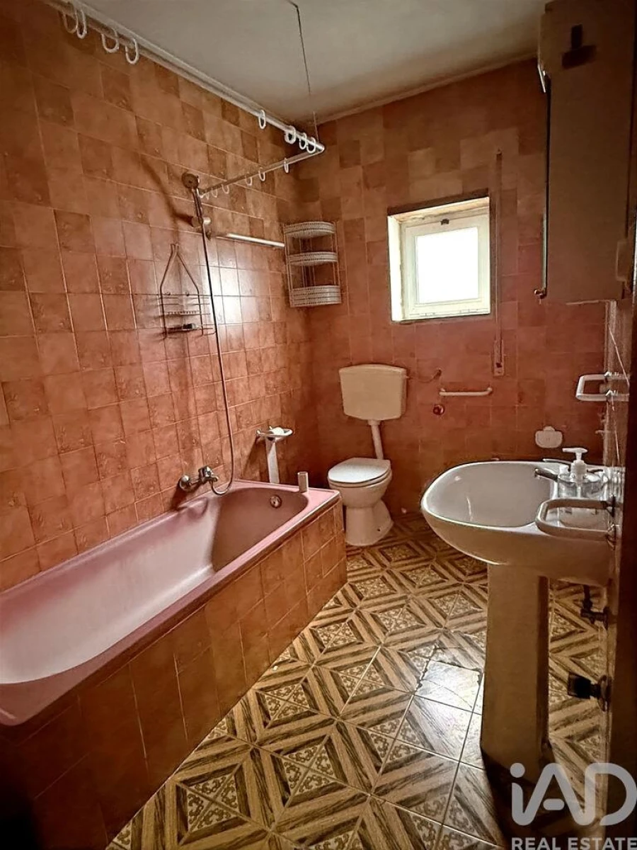 Moradia T4 para Venda em Sé, Santa Maria e Meixedo Foto 6