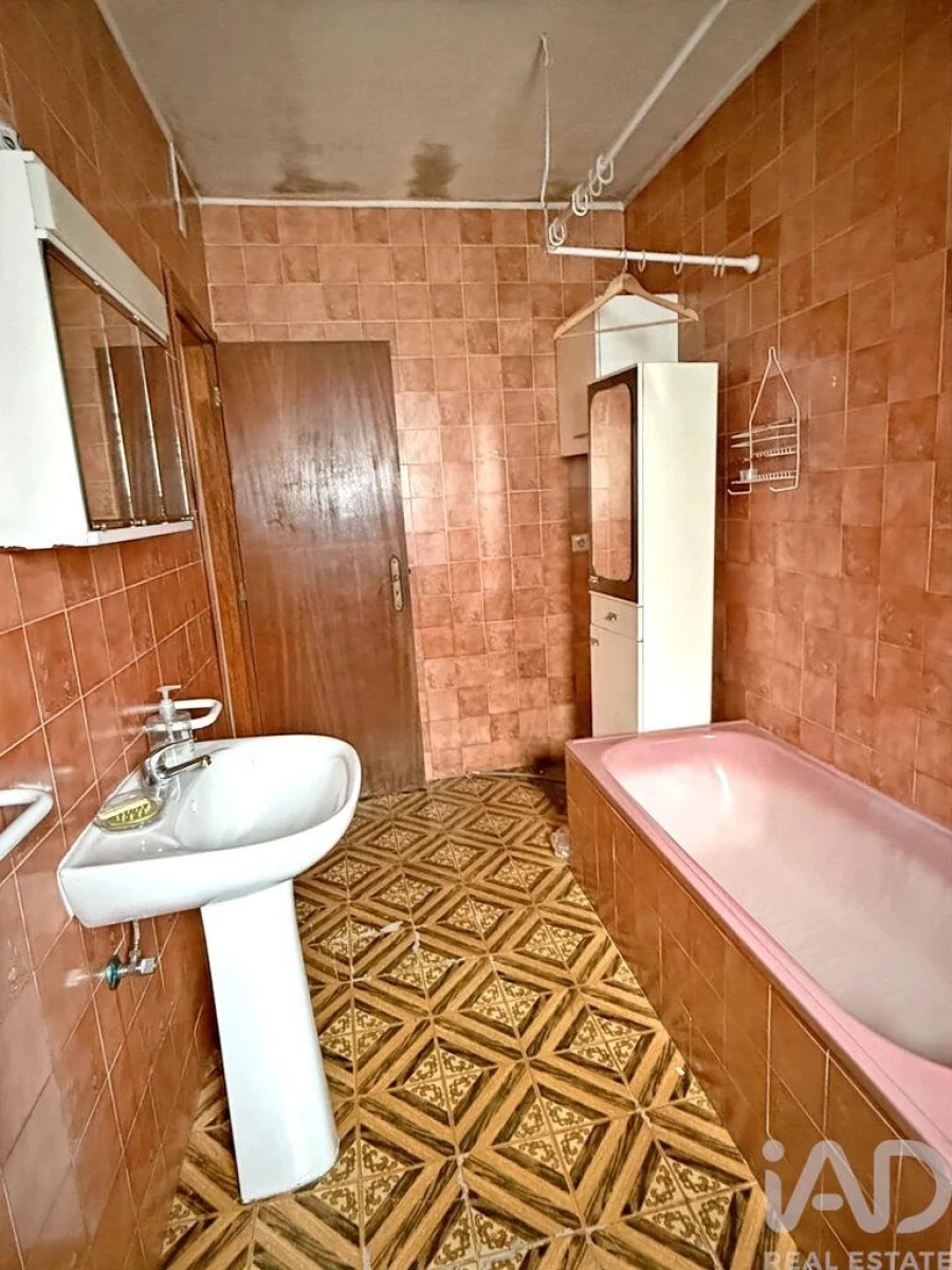 Moradia T4 para Venda em Sé, Santa Maria e Meixedo Foto 15