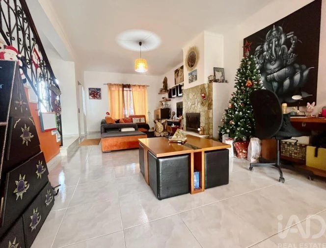 Moradia T3 para Venda em Vila de Sagres Foto 6