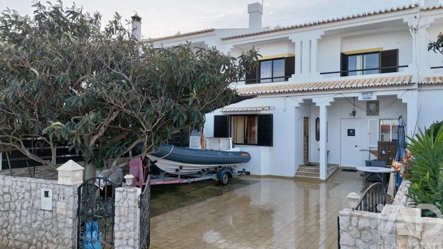 Moradia T3 para Venda em Vila de Sagres Foto 1